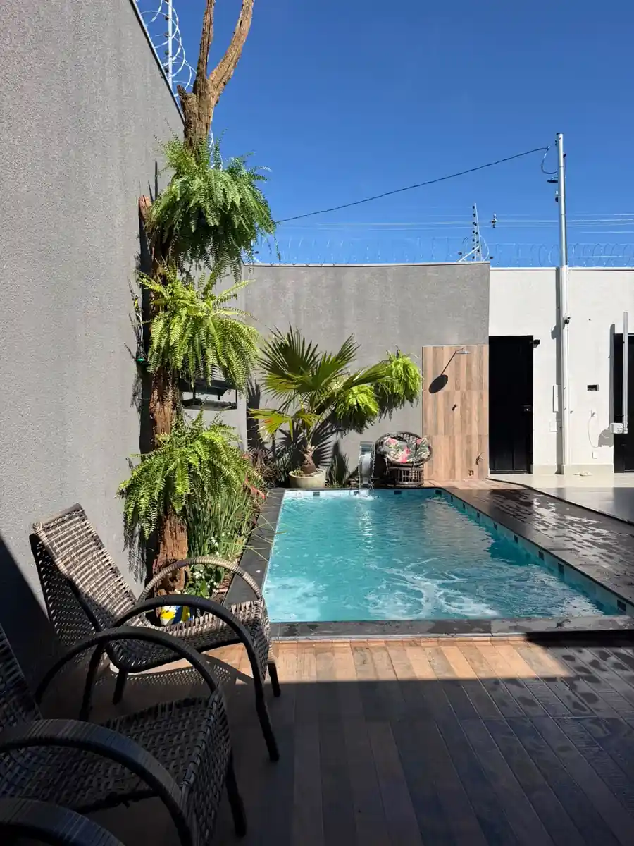 Hidromassagem e piscina em salão de festa para alugar com piscina em Uberlândia